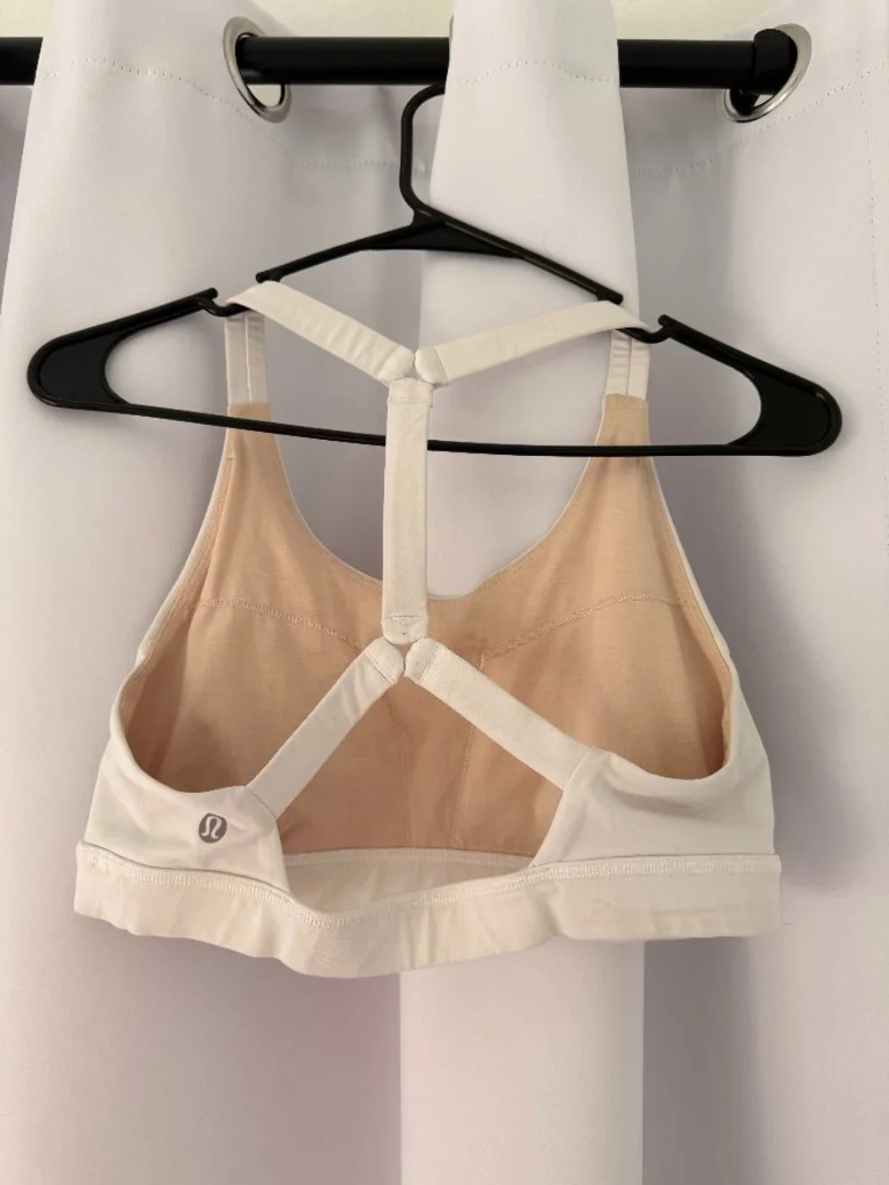 Lululemon Women's White and Cream Bra